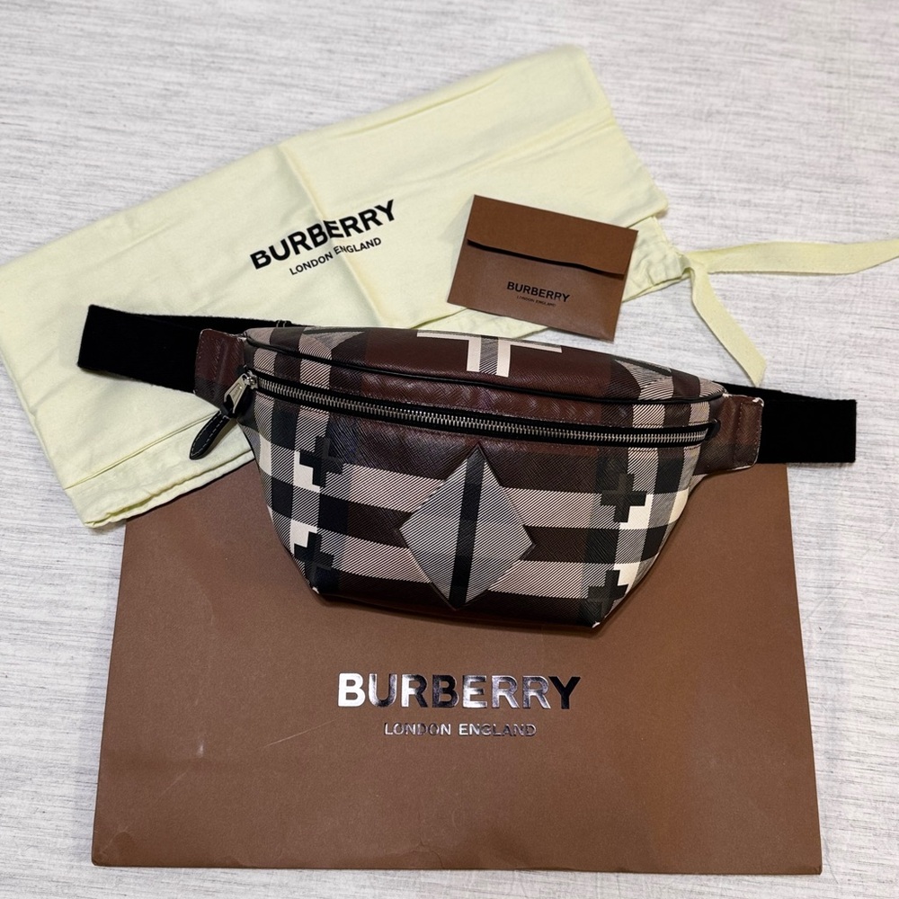 Burberry Check Cason Belt Bag Dark Birch Brown